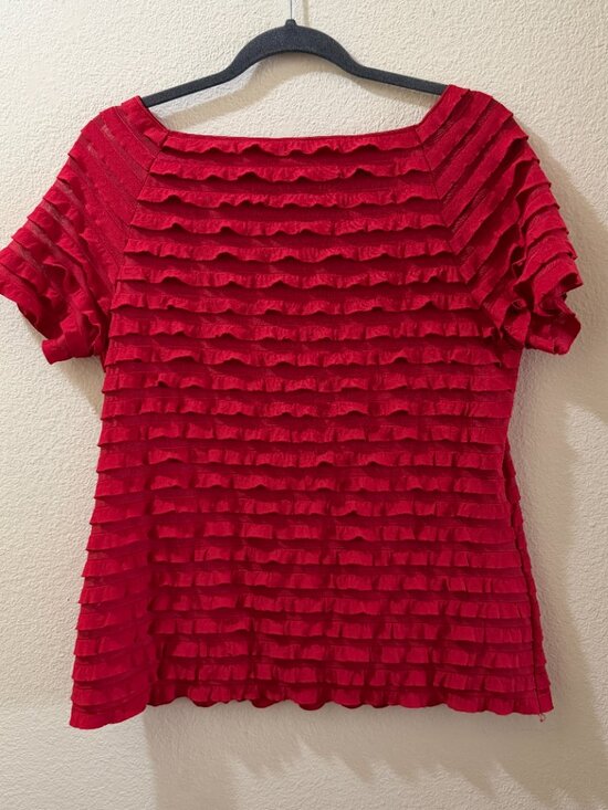 Red Ruffle Textured Top - Picture 3 of 3
